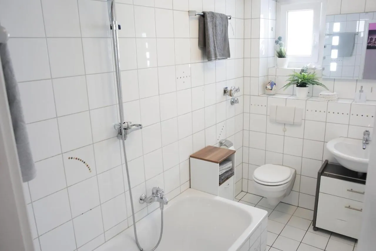 Grosses Apartment - Ruhig, Zentral, Burgnahe Nuremberg 0*,  Germany